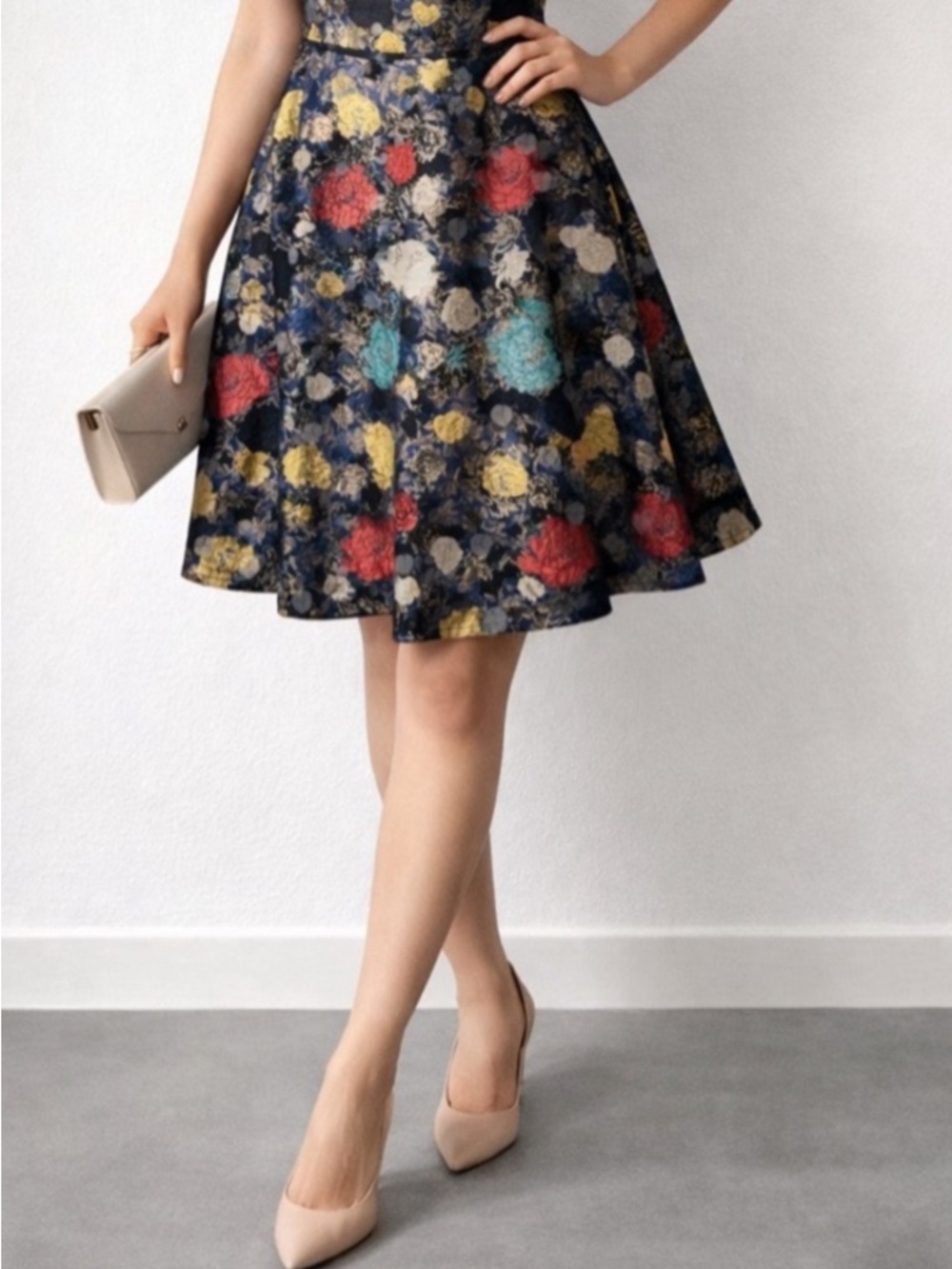 Tahari Cold Shoulder Floral Fit & Flare Metallic Jacquard dress 8 chic,cocktail - Picture 4 of 16